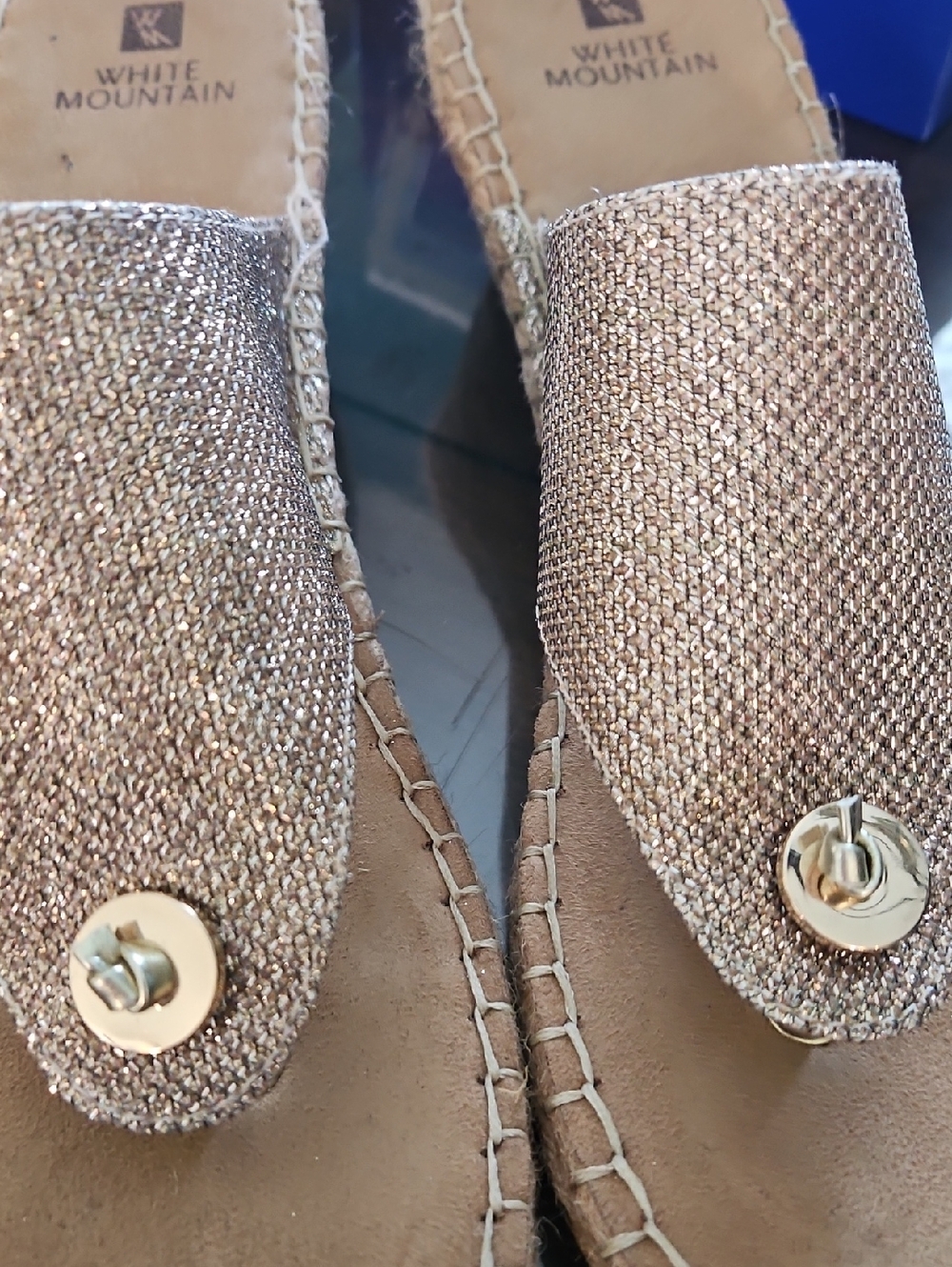 White Mountian Sandals - Picture 4 of 5